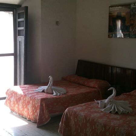 Hotel Sol Colonial Valladolid  Camera foto